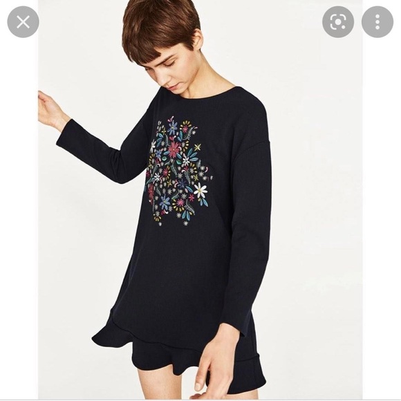Zara Dresses & Skirts - ZARA Navy Floral Embroidered Long Sleeve Tunic
